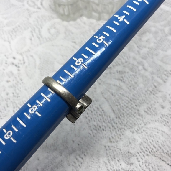 Lia Sophia Silver Tone Baguette Crystal/glass Ring Statement Modernist Style - Picture 7 of 7